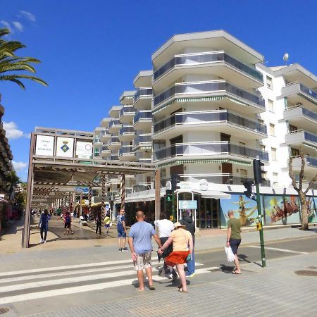 Apartamentos Bahia Dorada Y Iris Salou Eksteriør billede