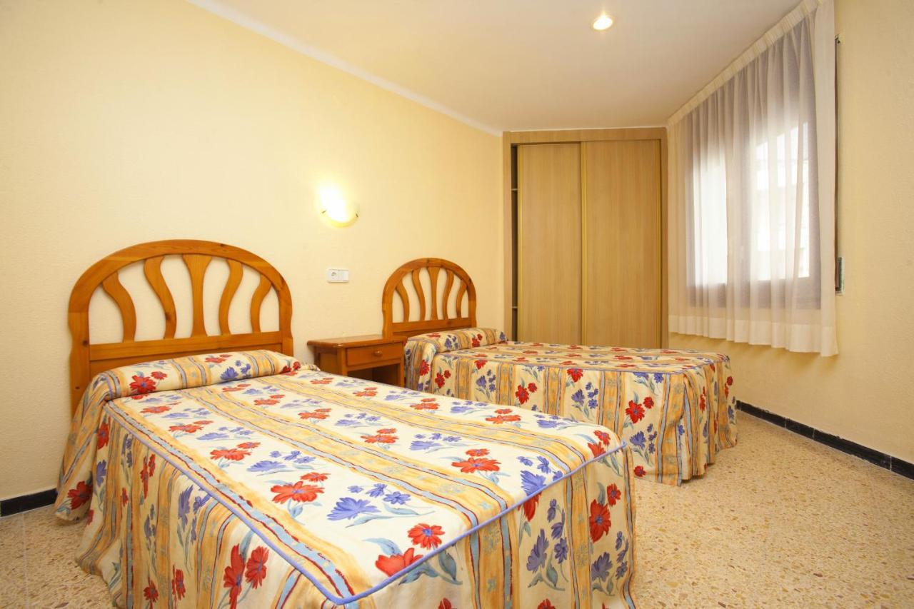 Apartamentos Bahia Dorada Y Iris Salou Eksteriør billede