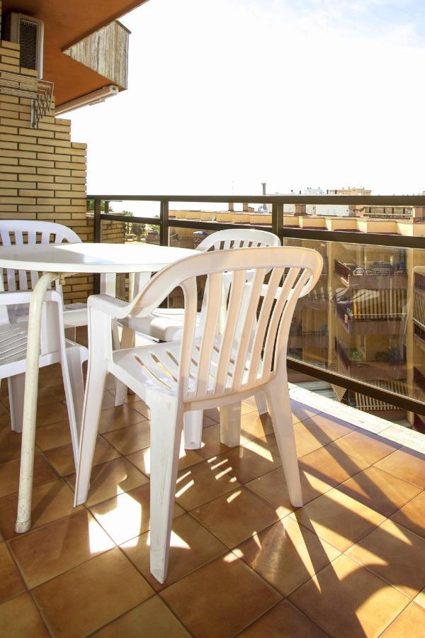 Apartamentos Bahia Dorada Y Iris Salou Eksteriør billede