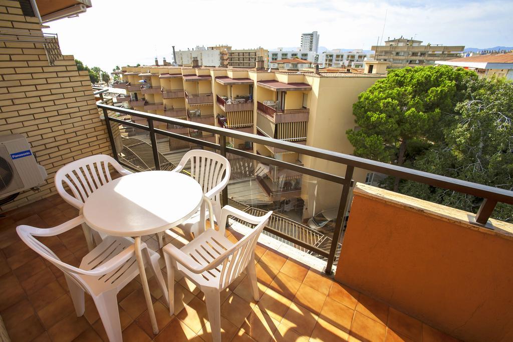 Apartamentos Bahia Dorada Y Iris Salou Eksteriør billede