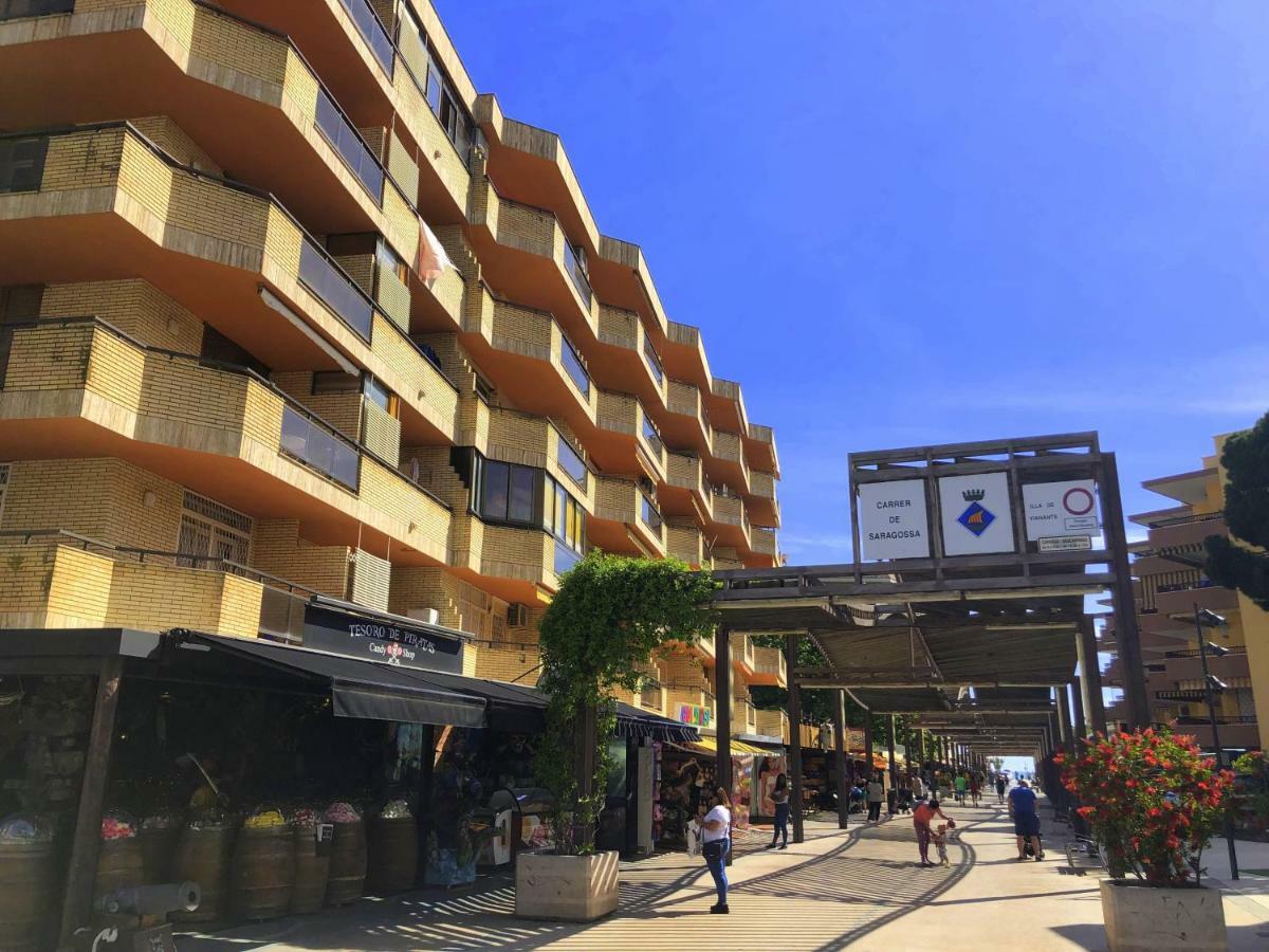Apartamentos Bahia Dorada Y Iris Salou Eksteriør billede